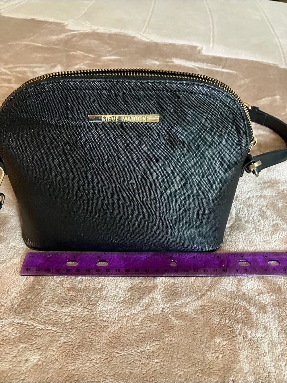 Steve Madden Black Saffiano Crossbody with Gold Plate